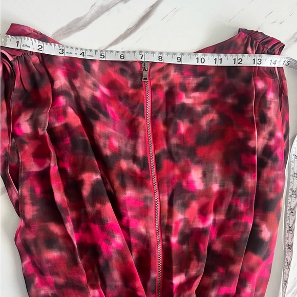 ALICE + OLIVIA  Red Watercolor Silk Mini Dress - Picture 4 of 9